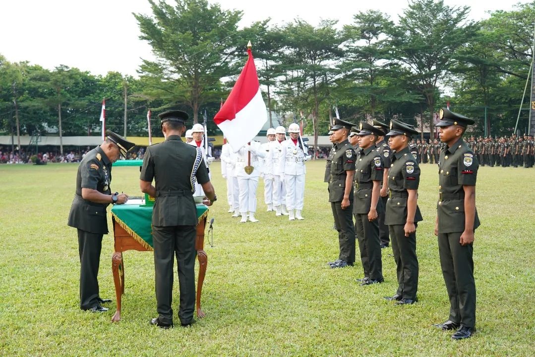 Pelantikan Tamtama Secata Rindam Jaya